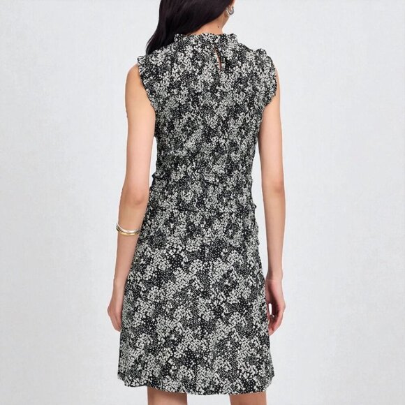 Madewell Smocked Crewneck Mini Dress in Floral Size 0 - Picture 3 of 11